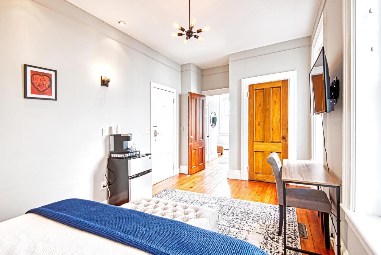 Hudson Mariner Hotel Bagian luar foto