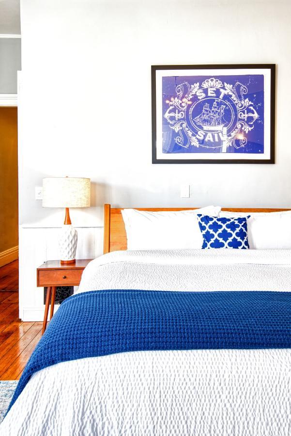 Hudson Mariner Hotel Bagian luar foto